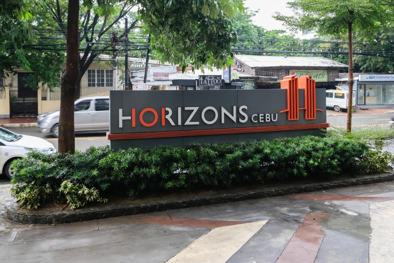 Ezeniel'S Place At Horizons 101 Condominium Cebu Exteriér fotografie